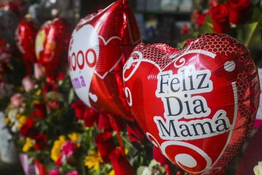 ¿Por qué se celebra el Día de las Madres el 10 de mayo en México