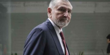 Adán Augusto visa
