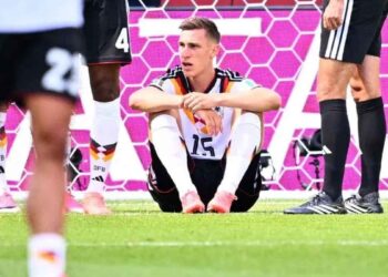 defensor Nico Schlotterbeck