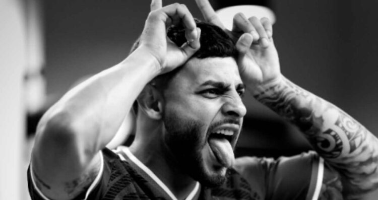 Alexis Vega dedica emotivo mensaje antes del debut de México