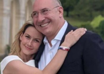 Altair Jarabo responde a rumores de separación con mensaje desde París
