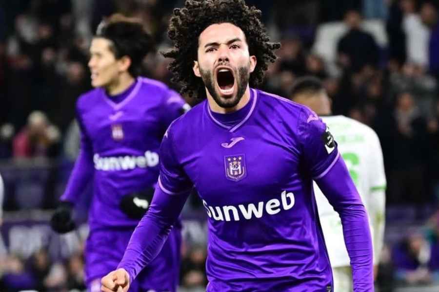 Anderlecht pone precio a César “Chino” Huerta tras interés del Toluca