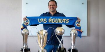 André Jardine deja América