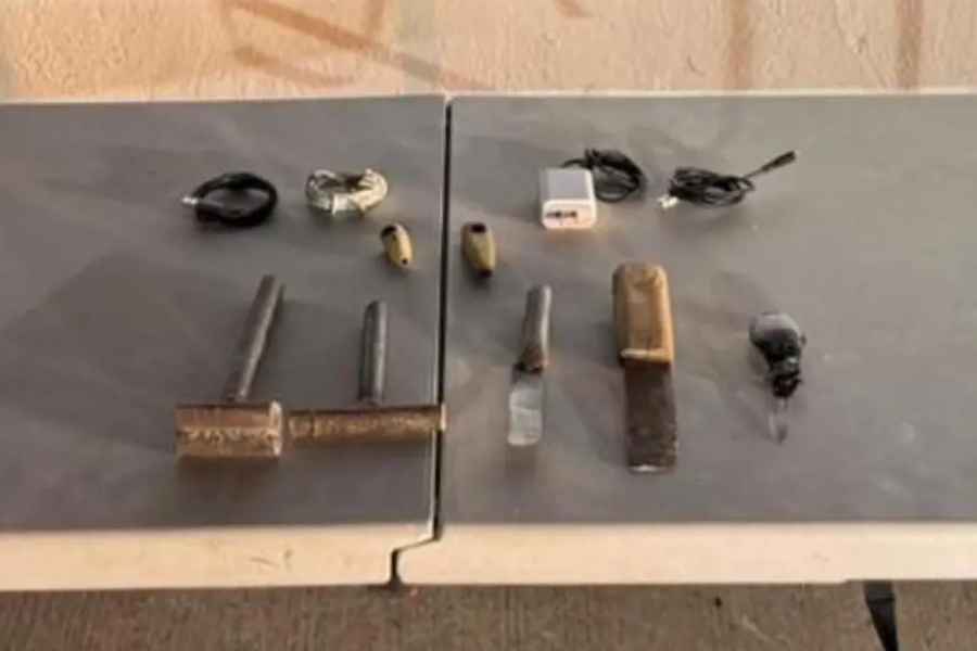 Aseguran objetos prohibidos durante cateo en penal de Culiacán, Sinaloa