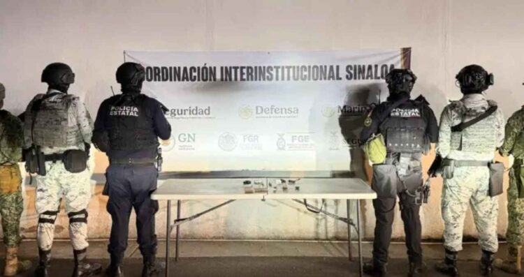 Aseguran objetos prohibidos durante cateo en penal de Culiacán, Sinaloa