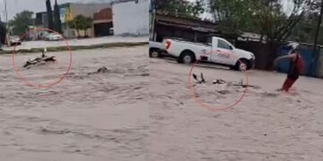 Lluvias arrastrar motocicleta Monterrey