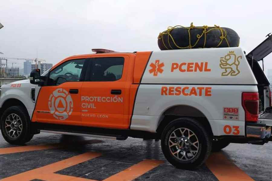 Autoridades continúan búsqueda de persona arrastrada por río Pesquería en Escobedo, NL