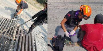 Auxilian a hombre tras quedarse adentro de una alcantarilla en Monterrey, Nuevo León
