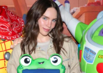 Belinda llega a Toy Story 5 como voz de Lilypad