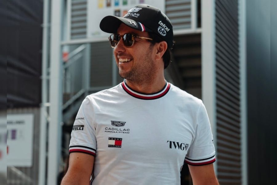 Checo Pérez Barcelona