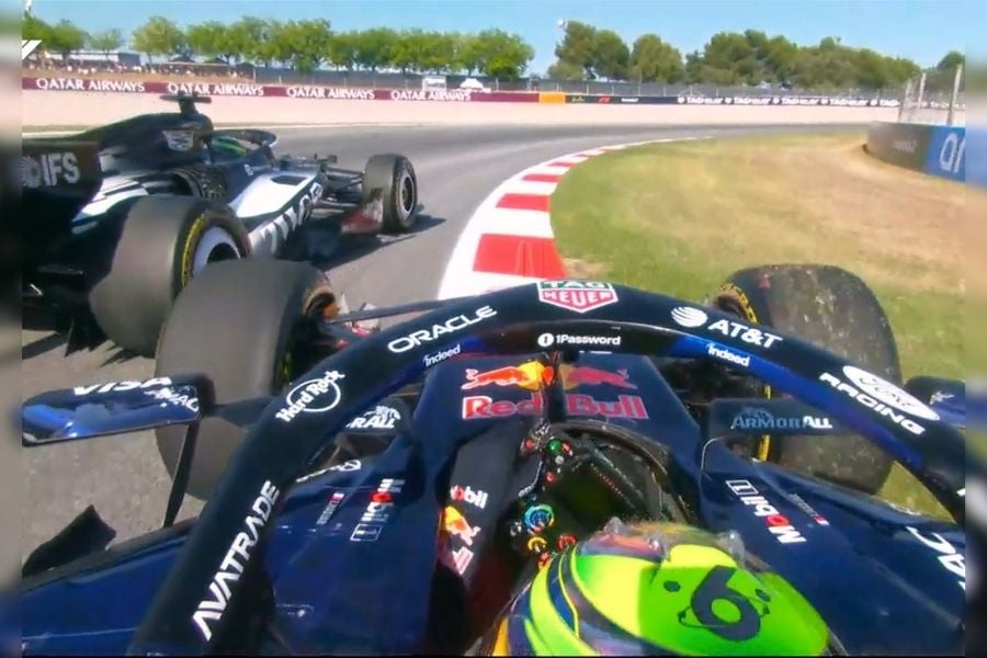 Checo Pérez práctica Barcelona