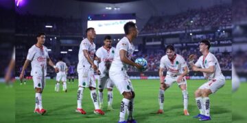 Chivas fichajes Apertura 2026