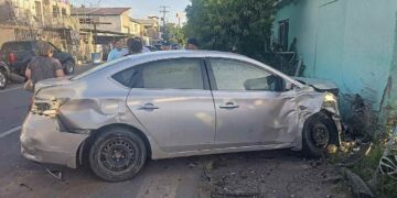 Choque en la colonia Guerrero en Nuevo Laredo