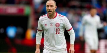 Christian Eriksen vuelve a desvanecerse durante un partido de Dinamarca