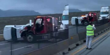 Colisión entre tractocamión y camioneta complica circulación en la autopista Monterrey-Saltillo