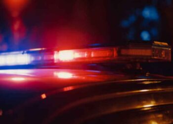 Conductora ocasiona choque en Nuevo Laredo