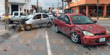 Conductora omite alto y provoca choque múltiple en Ciudad Victoria, Tamaulipas