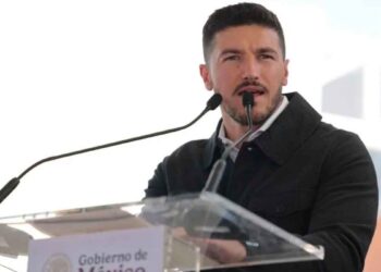 Congreso de Nuevo León avala juicio político contra Samuel García