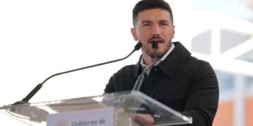 Congreso de Nuevo León avala juicio político contra Samuel García