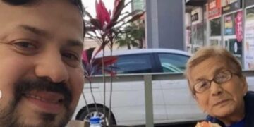 Cruz Martínez despide a su madre con emotivo mensaje