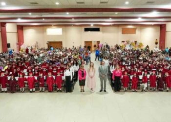 DIF municipal gradúa a 120 niños y niñas del CAIC en Nuevo Laredo, Tamaulipas