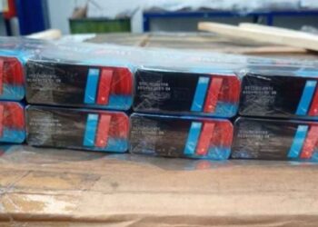 Decomisan más de un millón de cigarrillos ilegales en AICM de Ciudad de México