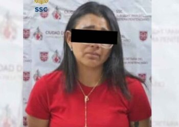 Detienen a mujer intentando ingresar droga al Reclusorio Oriente de CDMX