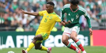 Edson Álvarez titular