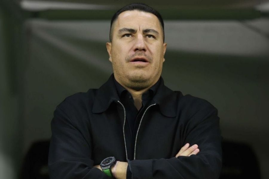 Efraín Juárez se va de Pumas