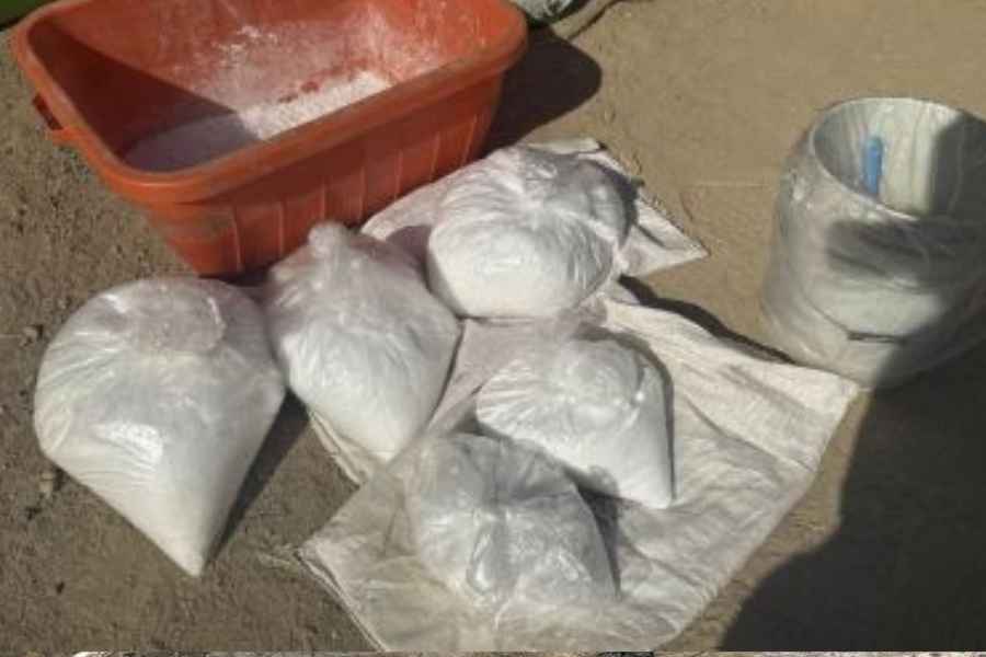 Ejército asegura laboratorios y precursores químicos en municipios de Sinaloa