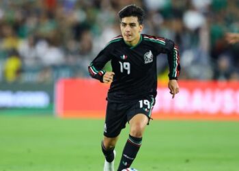Gilberto Mora Mundial