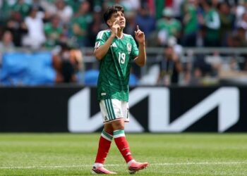 Gilberto Mora titular