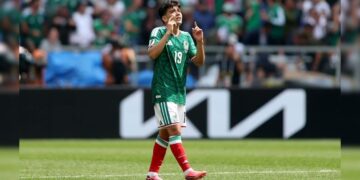 Gilberto Mora titular