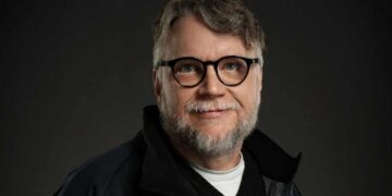 Guillermo del Toro llega a la Junta de Gobernadores de los Oscar