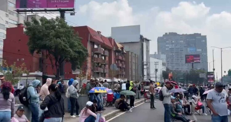 Integrantes de la CNTE inicia reunión con Segob y SEP en la CDMX