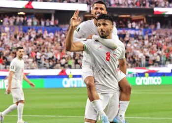Irán denuncia opresión Mundial