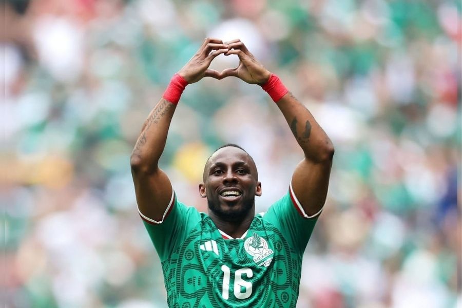 Julián Quiñones Liga MX