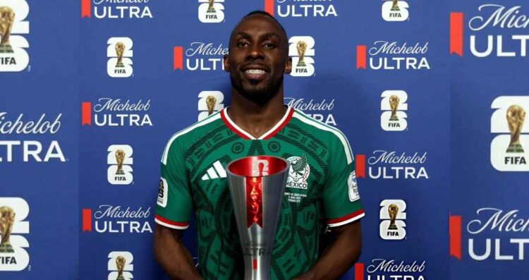 Julián Quiñones MVP