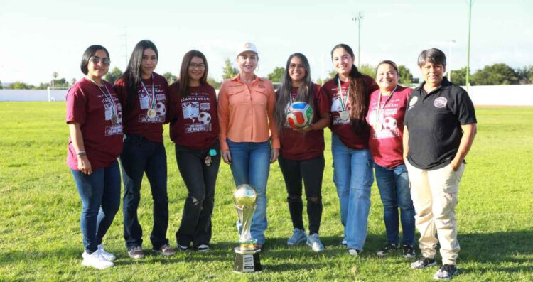 equipo femenil Las Gaviotas