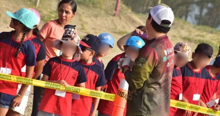 Liberan crías de tortuga lora niñas y niños de Güémez