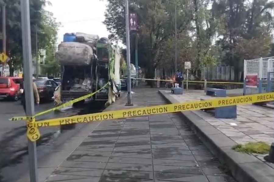 Localizan a hombre sin vida dentro de camión recolector en la Ciudad de México