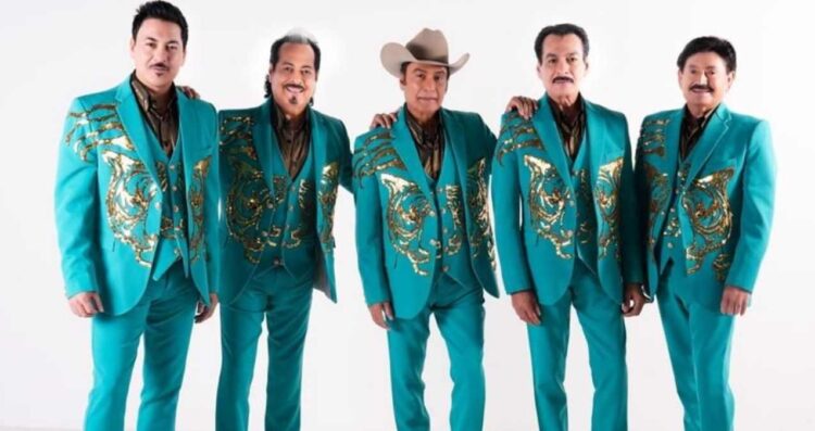 Los Tigres del Norte reviven su historia en la CDMX