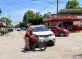Mante motociclista lesionado