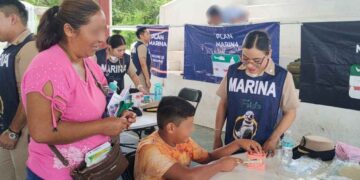 Marina lleva atención médica gratuita a comunidades rurales del sur de Tamaulipas