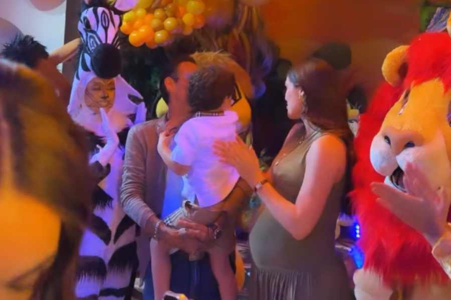 Nadia Ferreira celebra a Marquito antes de la llegada de su bebé