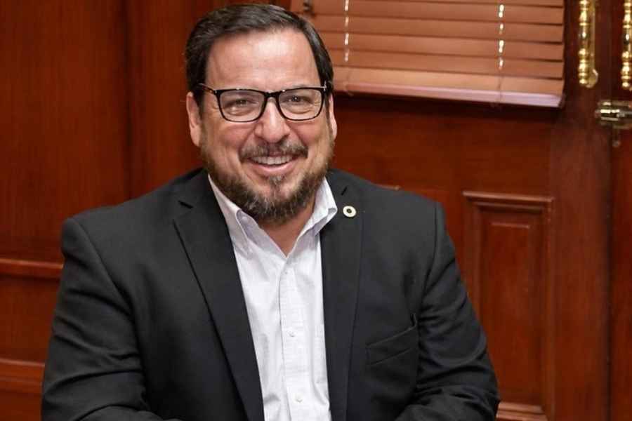 Paga SET incremento salarial a docentes tamaulipecos