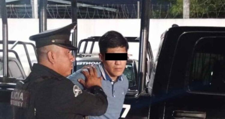 Policía de Monterrey arresta a agresor