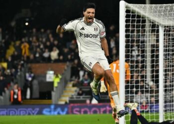 Raúl Jiménez no vuelve al América