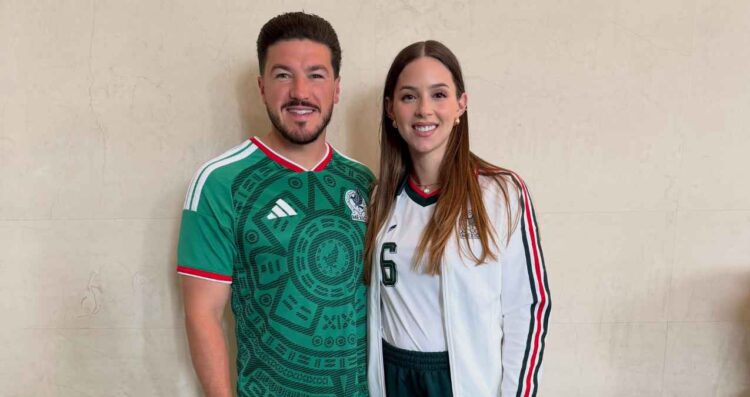 Samuel García y Mariana Rodríguez lucen la camiseta de la Selección Mexicana previo al duelo ante Sudáfrica