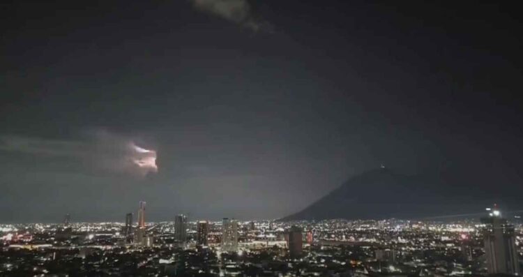 Nuevo León actividad eléctrica